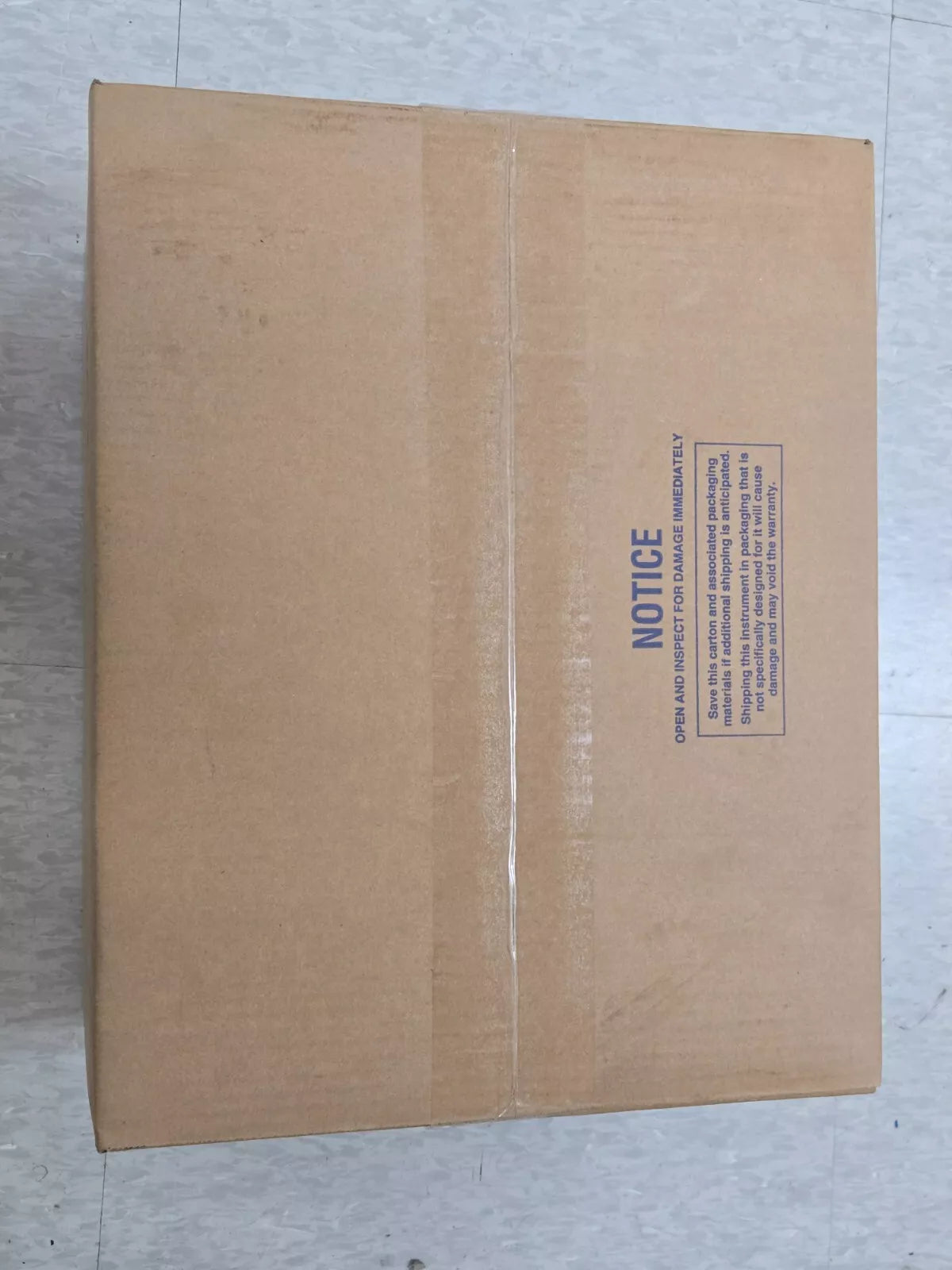 Tektronix AFG1022 Arbitrary Waveform Generator 2-Channel 25MHz