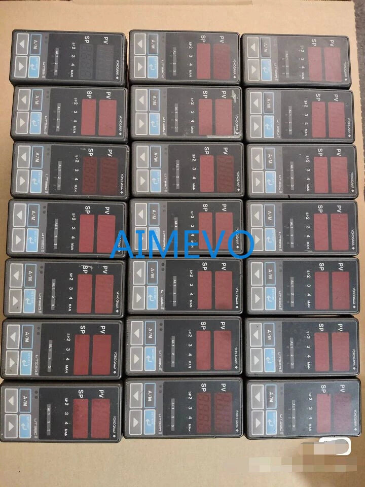Yokogawa UT320-00 S4 Digital Controller TESTED