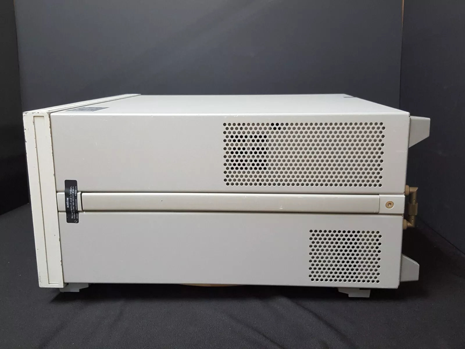 Keysight E5071C Network Analyzer 100kHz-8.5GHz Opt. Win7 285 1E5 (0882)