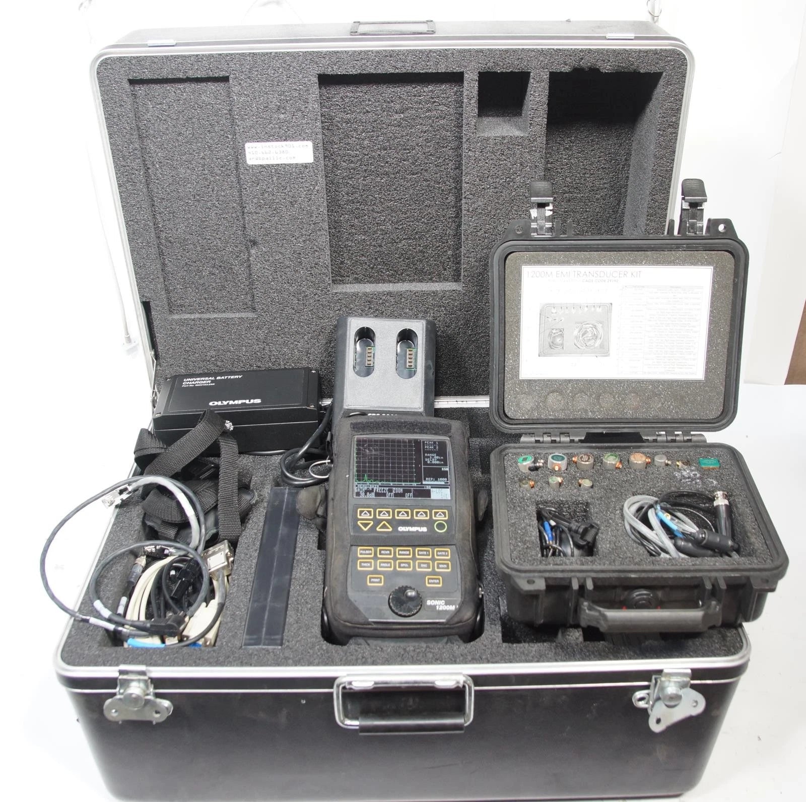 Olympus Sonic 1200M EMI Ultrasonic Flaw Detector with Transducer Kit