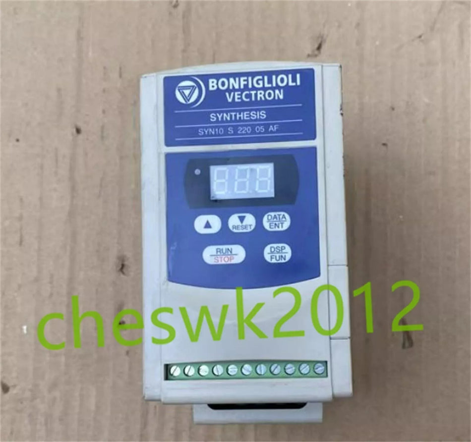 1 PCS Bonfiglioli Vectron Inverter SYN10 S 220 05 AF tested