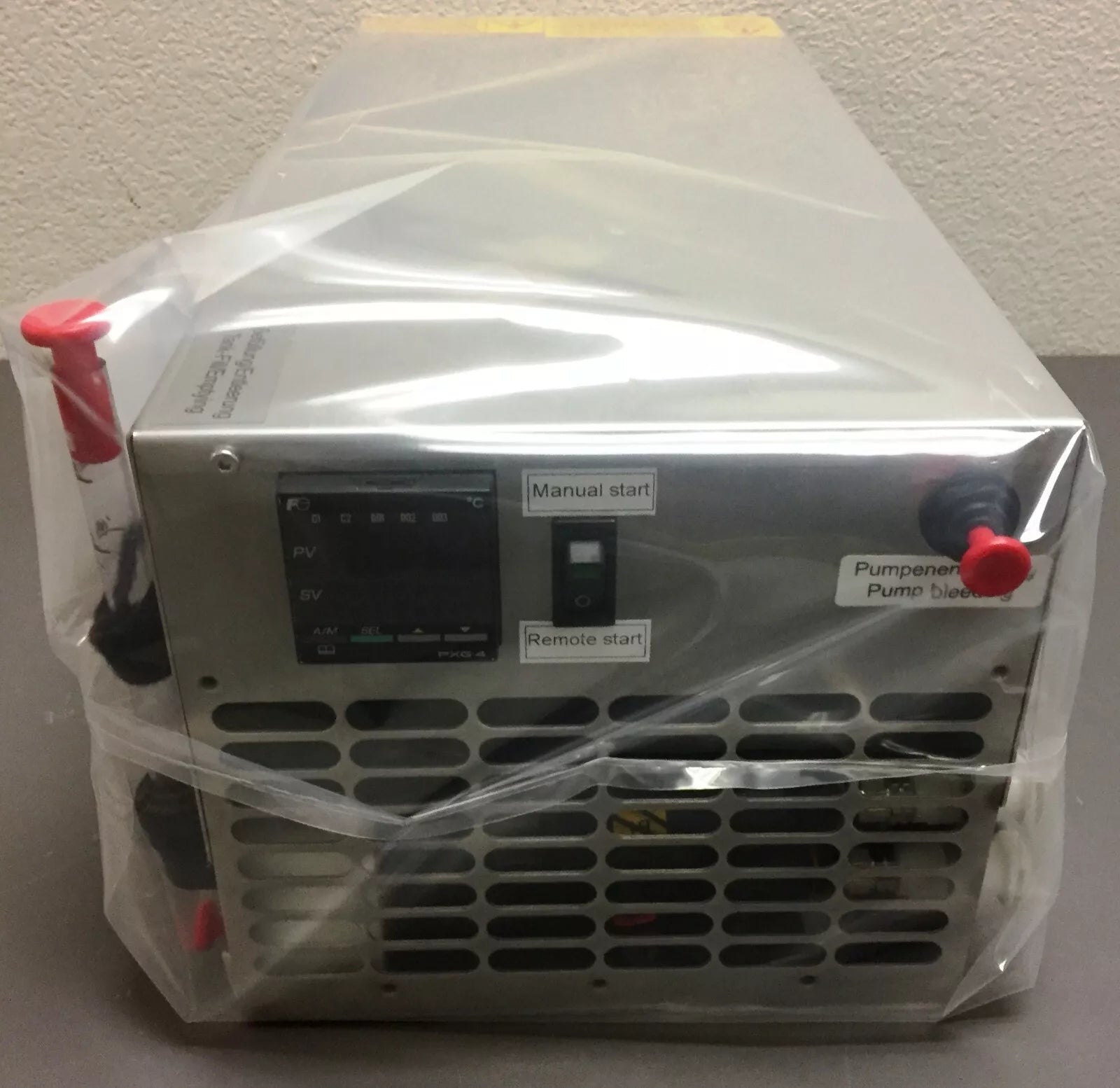 Termotek P1130-21051-1 Desk Top Compact Chiller