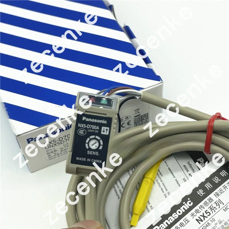 Panasonic NX5-D700A Photoelectric Sensor 1PC New