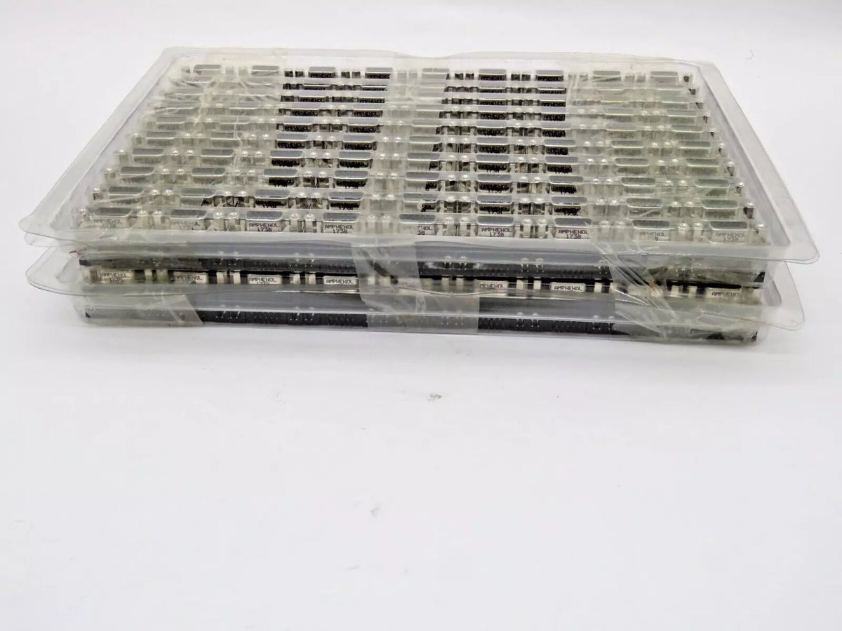 Amphenol L17HTHES4F1C DB15 VGA Connector Male PCB Mount - 90 PCS LOT
