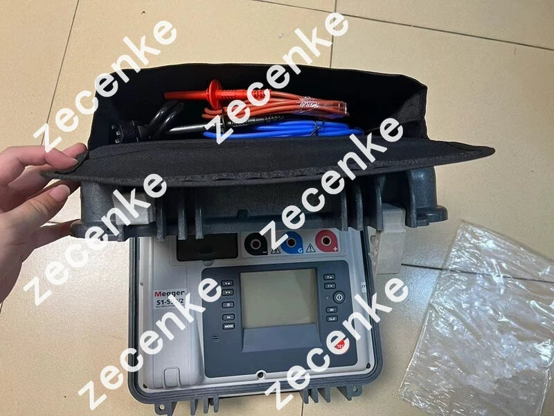Megger S1-552/2 Insulation Resistance Tester with DHL or UPS Delivery