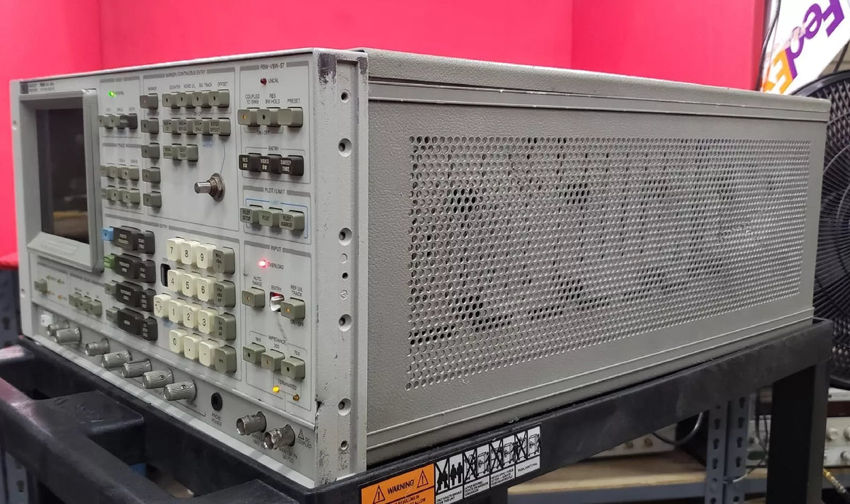 HP - Agilent - Keysight 3585B Spectrum Analyzer, 20Hz to 40MHz 3008A01407 - XG eqpt
