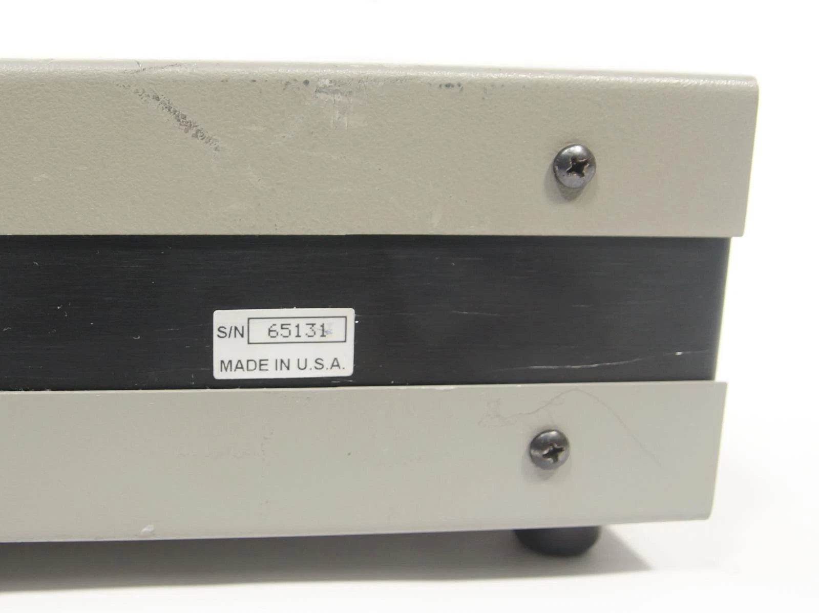 Stanford Research Systems FS725 10 MHz Rubidium Benchtop Oscillator