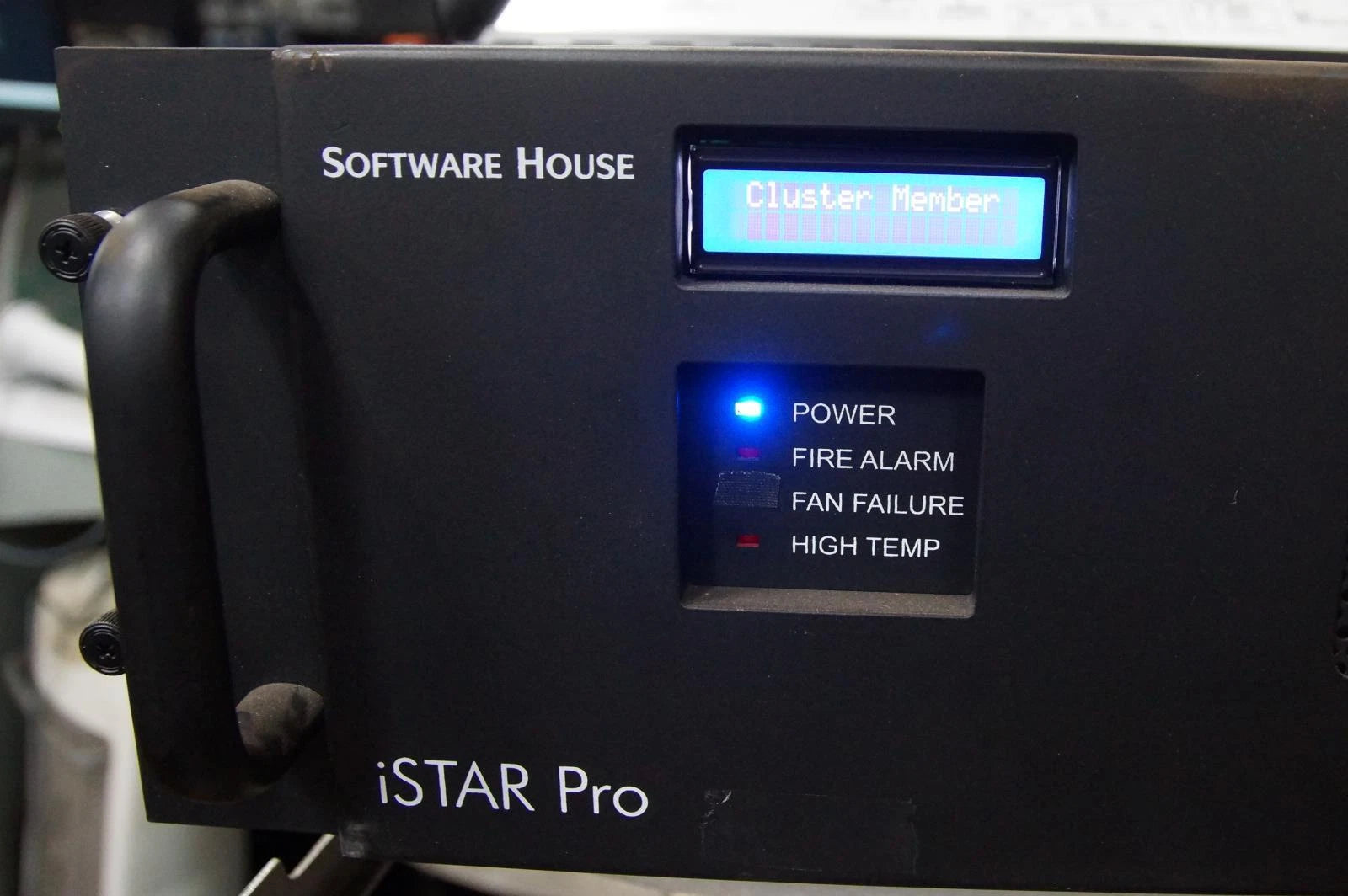 Software House iSTAR Pro STAR016-4UW Rack Mount Door Controller