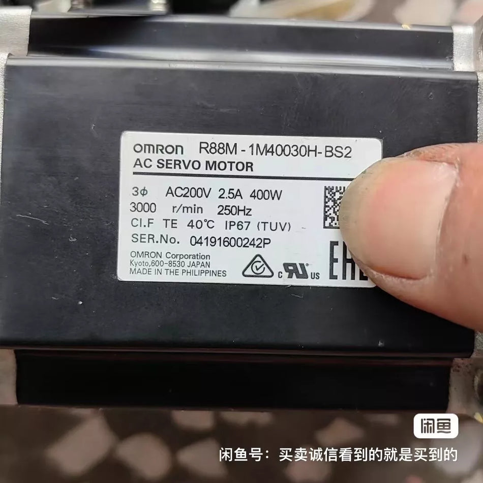 1PC USED R88M-1M40030H-BS2 servo motor #L4952Y LZ