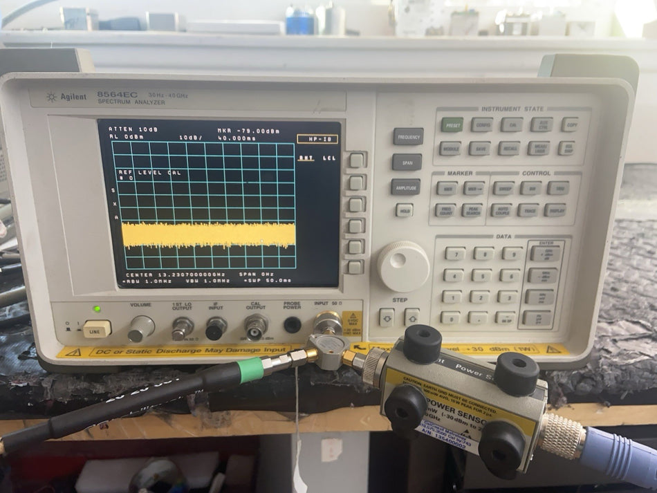 HP Agilent 8564EC Spectrum Analyzer 10 Hz-40GHz Opt6,7(1,5,8,data Avail) Cald!