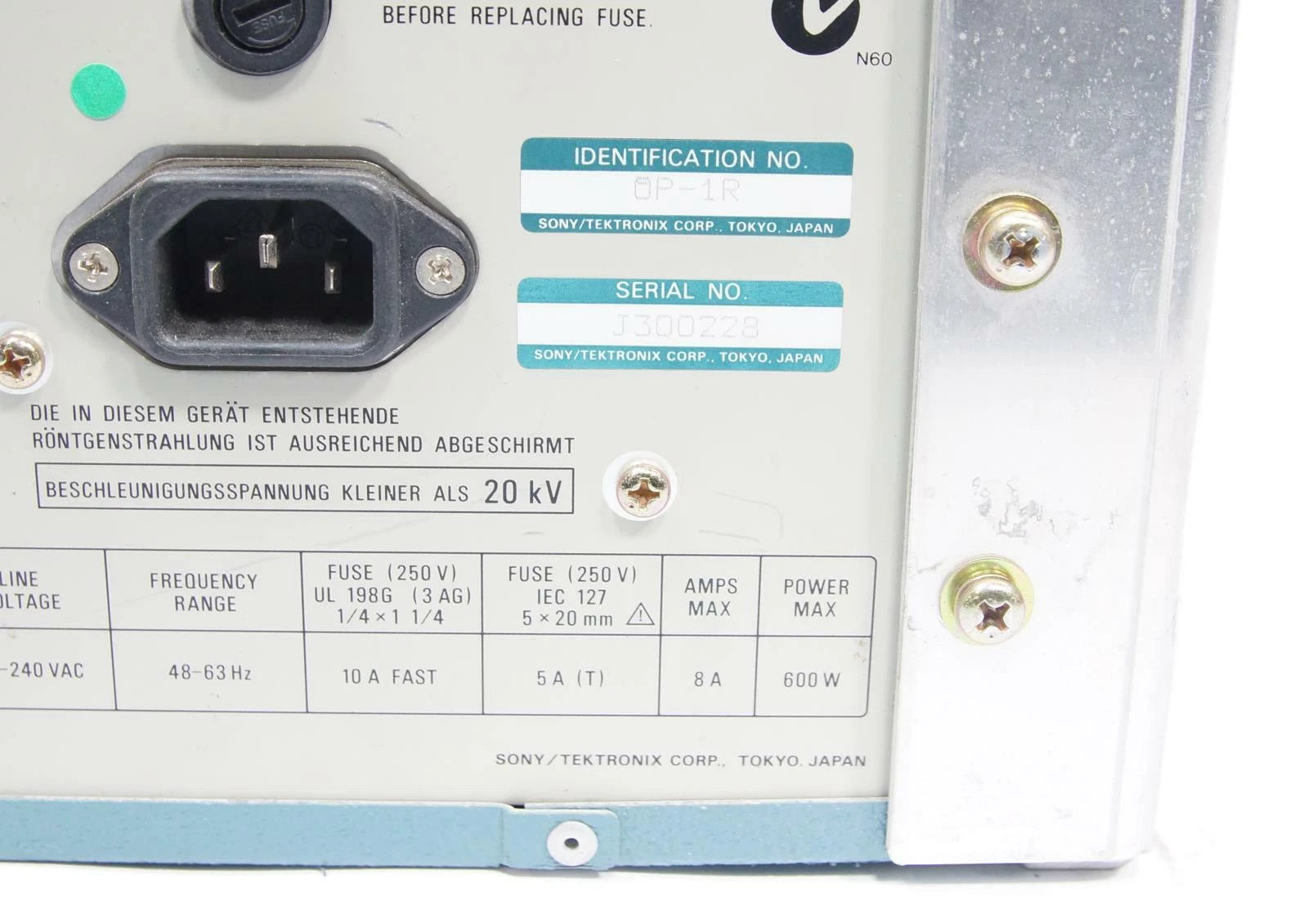 Tektronix AWG510 Arbitrary Waveform Generator, 50 kHz - 1 GHz, 1GS/s, 1 Ch.