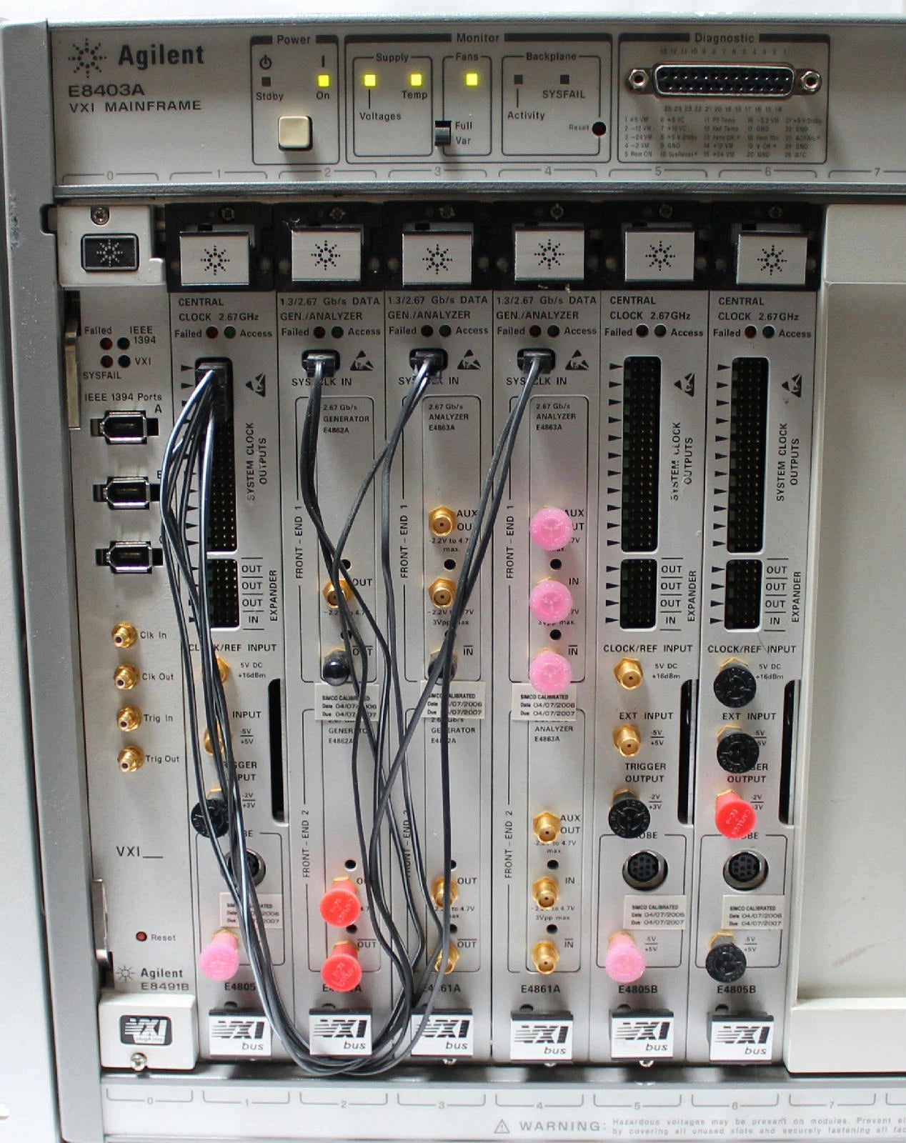 HP/Agilent E8403A VXI Mainframe w E8491B Firewire 3x E4805B Clock 3x E4861A Data