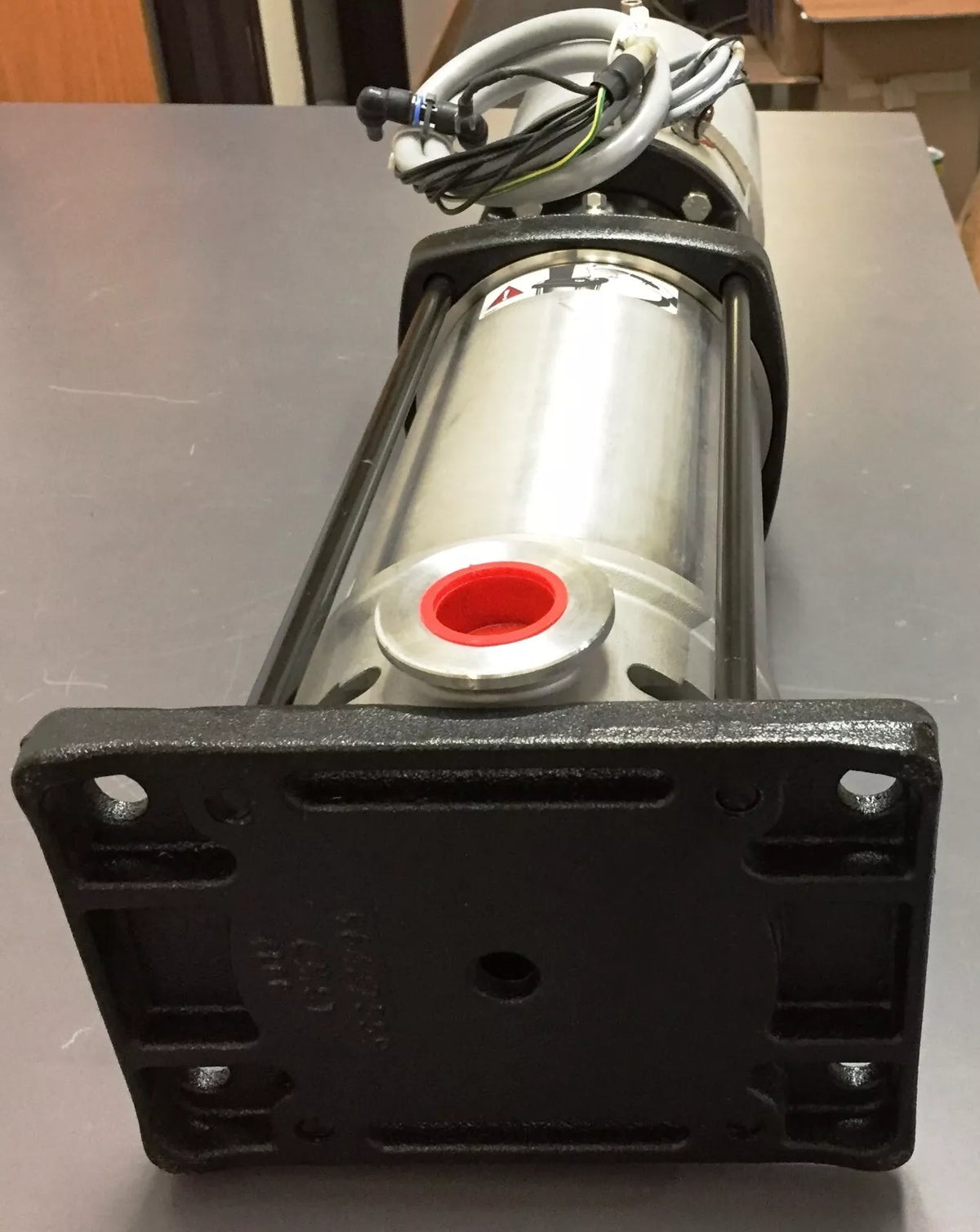 GRUNDFOS CHI5-9-A-CA-I-E-HQQE Vertical Multistage Centrifugal Inline Water/Fluid Pump
