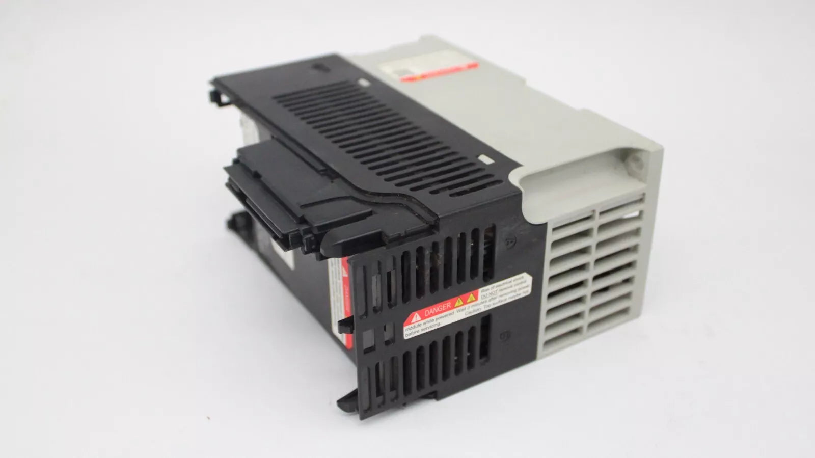 Allen-Bradley 25B-D4P0N104 PowerFlex 525 AC Drive 1.5kW 2HP 480V VFD Compact