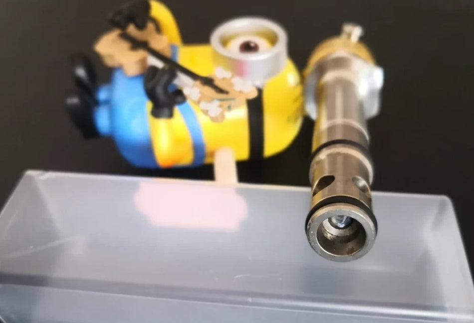 Nordson 207300 Pneumatic Reflux Valve - High Quality Industrial Valve