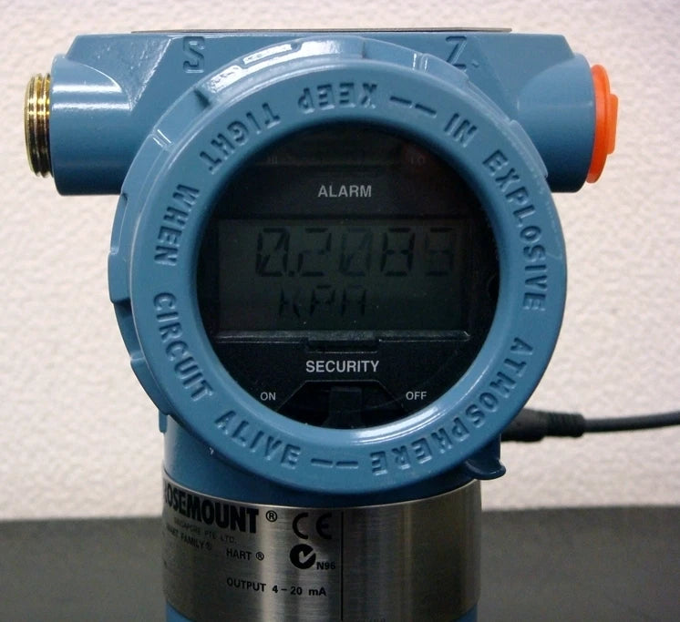 ROSEMOUNT 3051T -14.7 -150 psi (10,34 bar) Pressure Transmitter