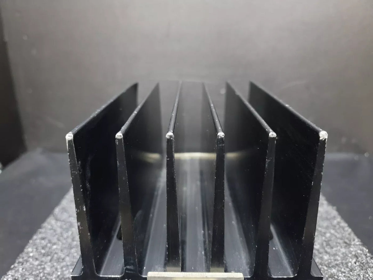 300 Watt Convention-Cooled Termination (1)