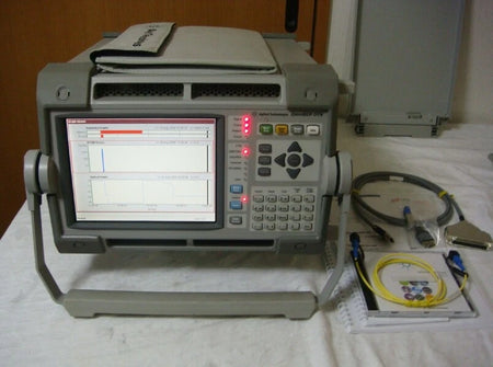 Agilent J7232A 004/106/325/330/610/UK6 OmniBER OTN Communications Analyzer