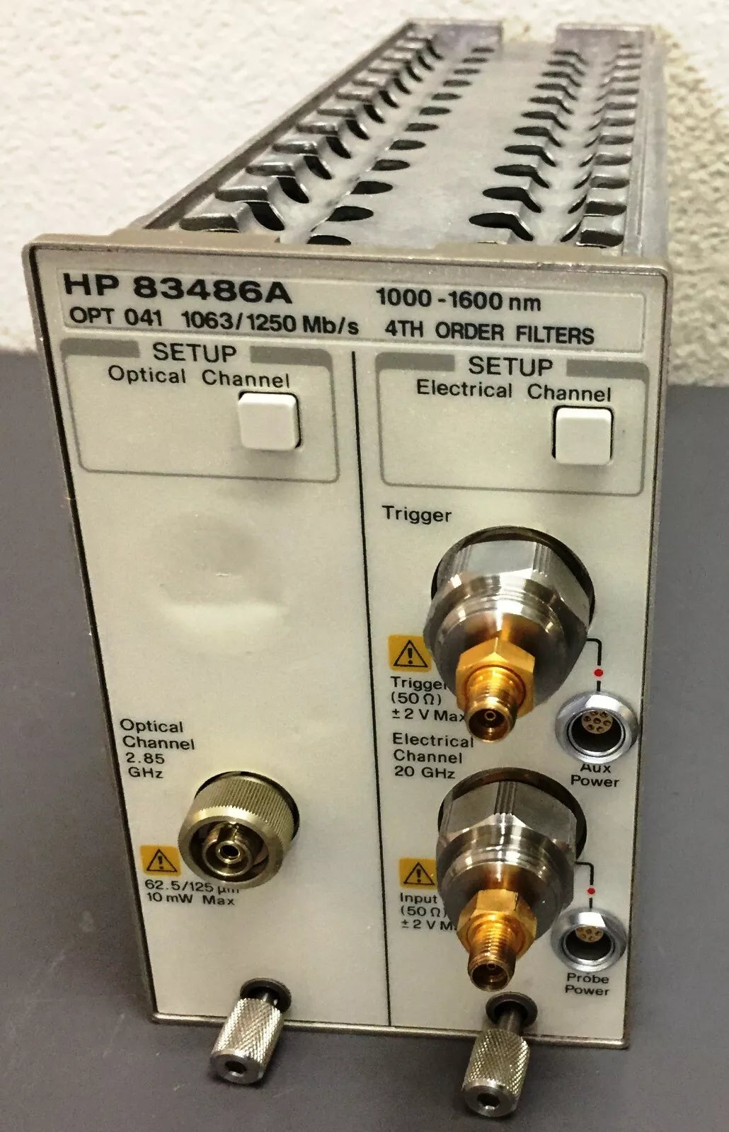 HP/Agilent/Keysight 83486A Opt 041 1063/1250 Mb/s 1000-1600 nm 4th Order Filt