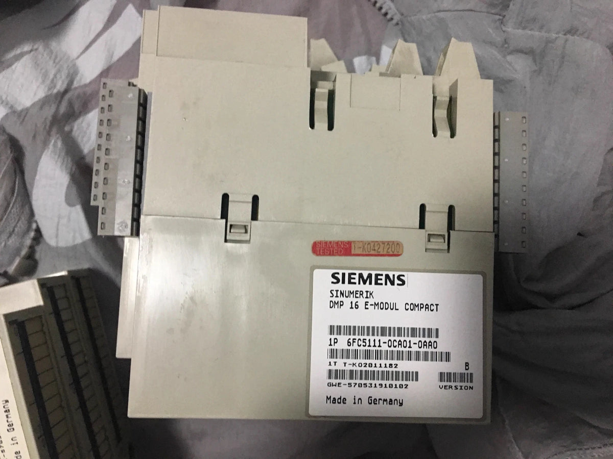 Siemens 6FC5111-0CA01-0AA0: CNC Control Panel with Keypad