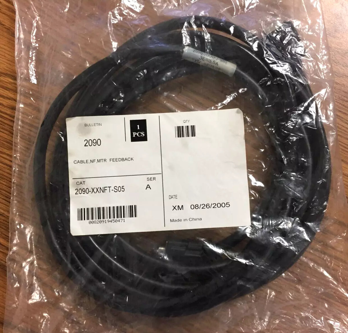 Allen Bradley 2090-XXNFT-S05 Series A Kinetix Drive 5M Length Motor Feedback Cable
