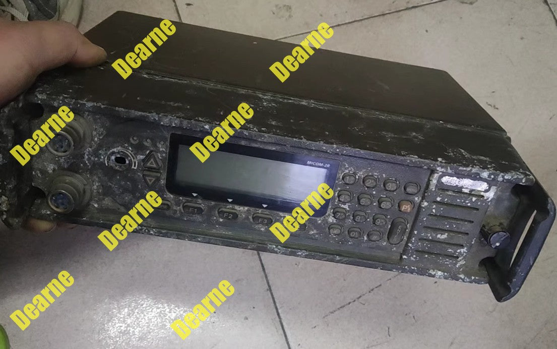 Motorola MICOM-2R Short-Wave Radio