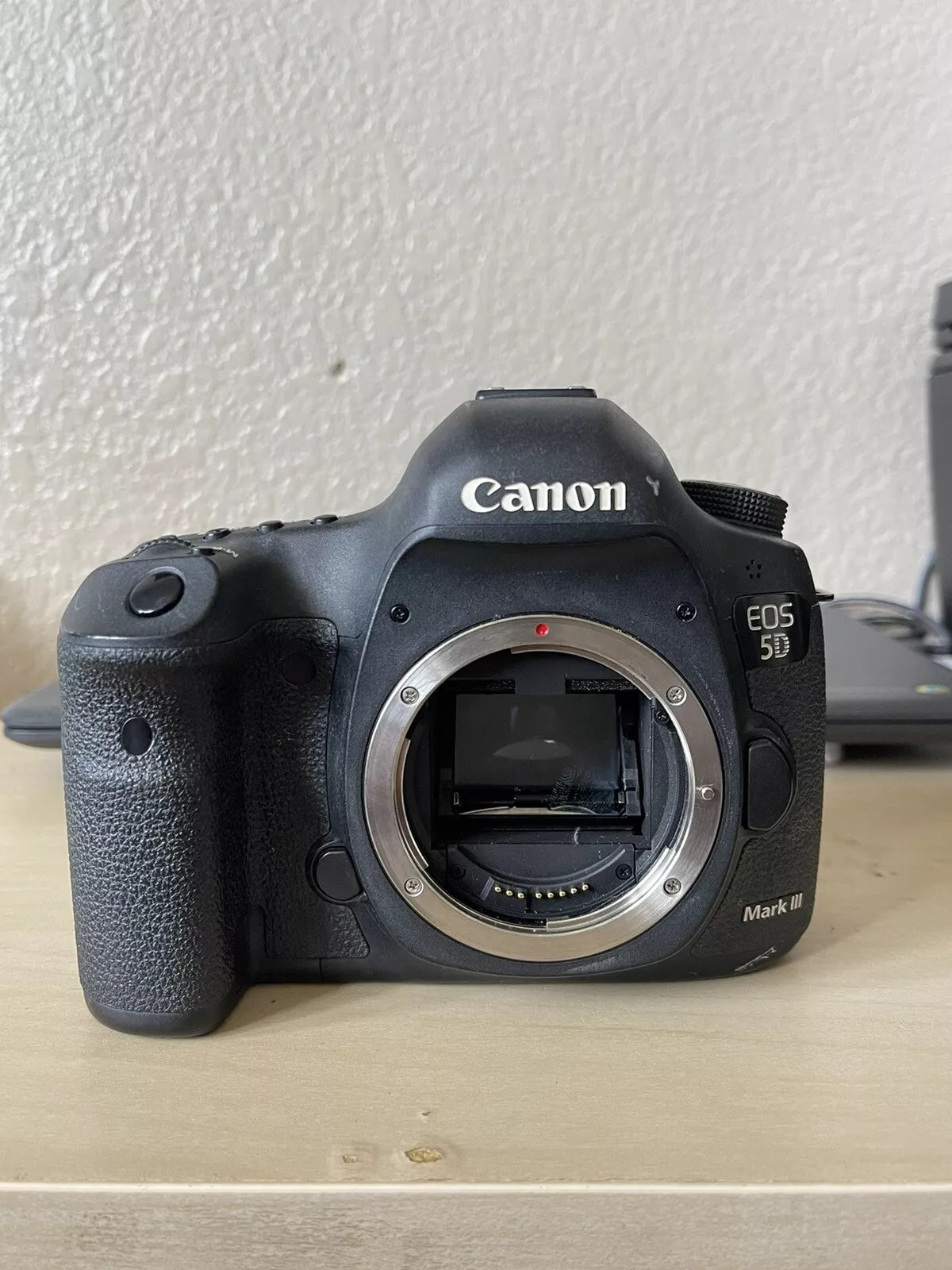 Canon EOS 5D Mark III 22.3MP Digital SLR Camera - Black - Used