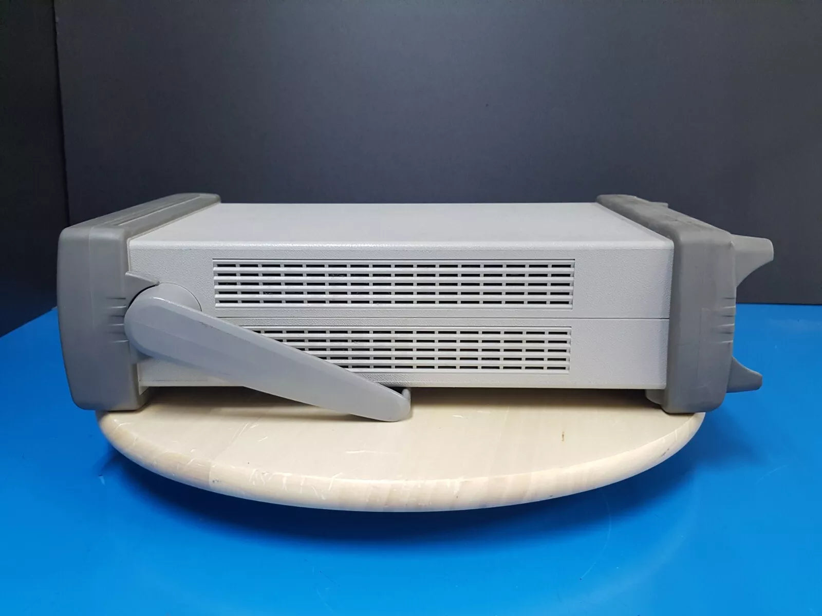 Agilent 11713C LXI-Compliant Attenuator Switch Driver (0337)