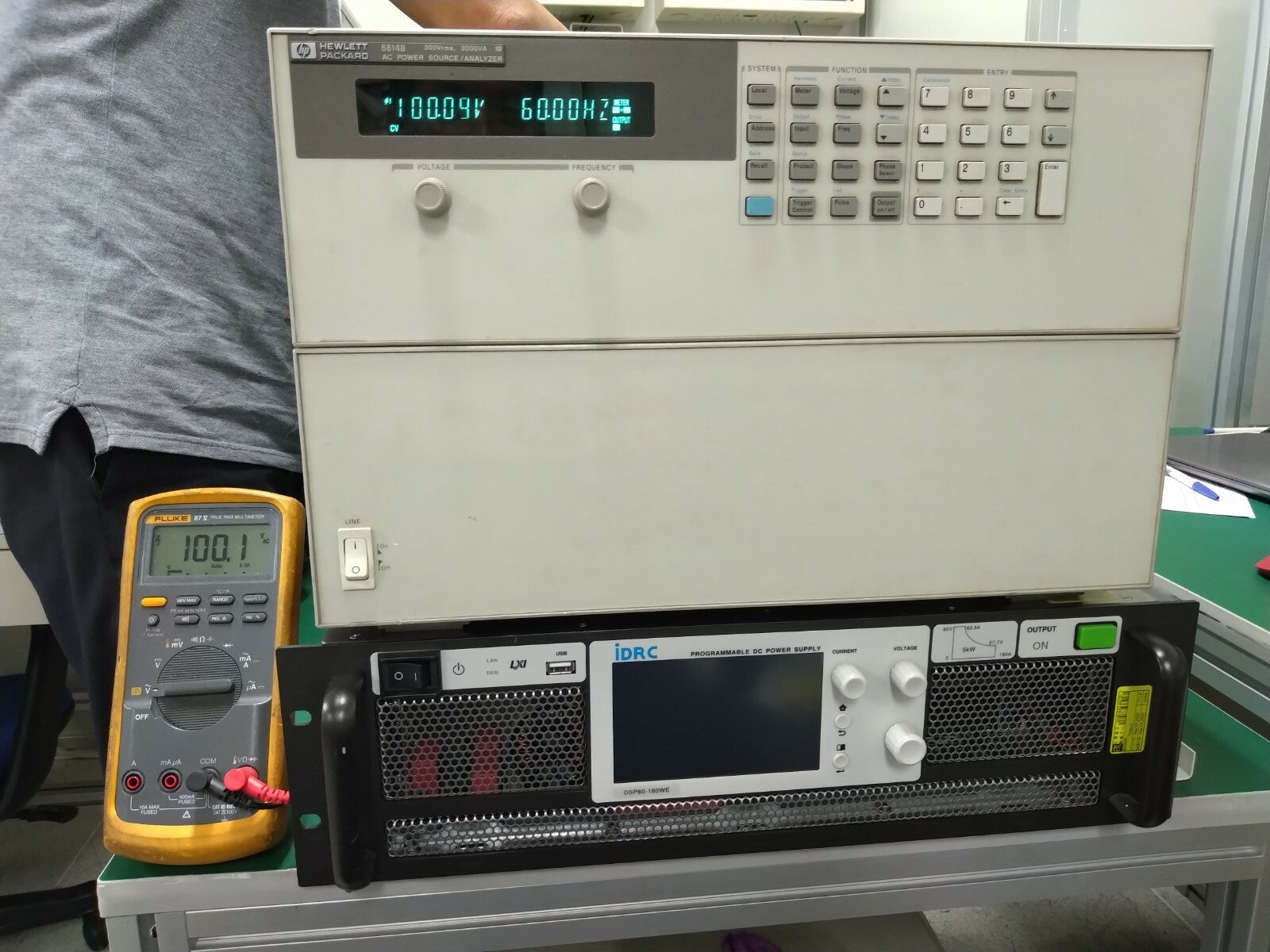 HP Agilent 6814B AC Power Source/Analyzer, 3000VA,150/300V, 20/10A - XG eqpt