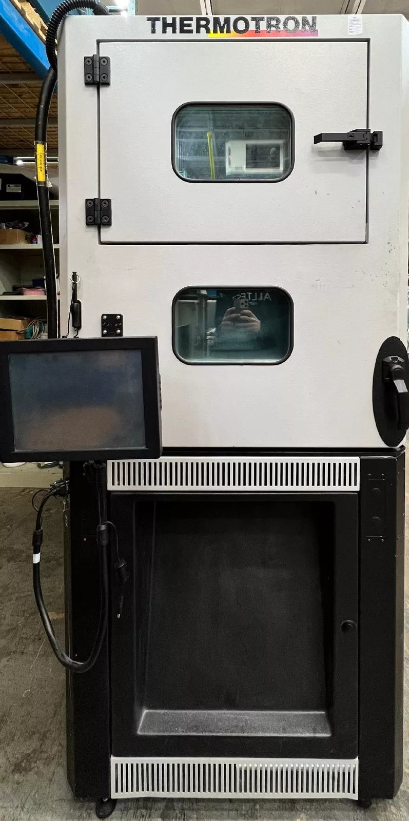 Thermotron ATSS-30-2-2 Thermal Cycling & Thermal Shock Chamber