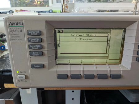 Anritsu 69047B Signal Generator 10Mhz-20/40 GHz Custom! Low Phase Noise!