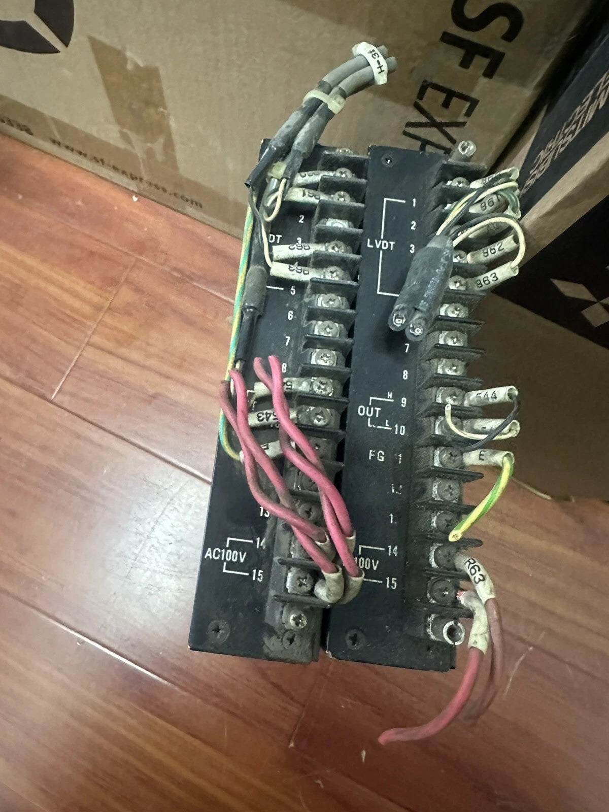 Amada Yuken L V D T Amplifier AMD L25-S-100-3504