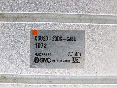 New SMC CDU20-20DC-CJS 1072 Pneumatic Cylinder 0.7MPa