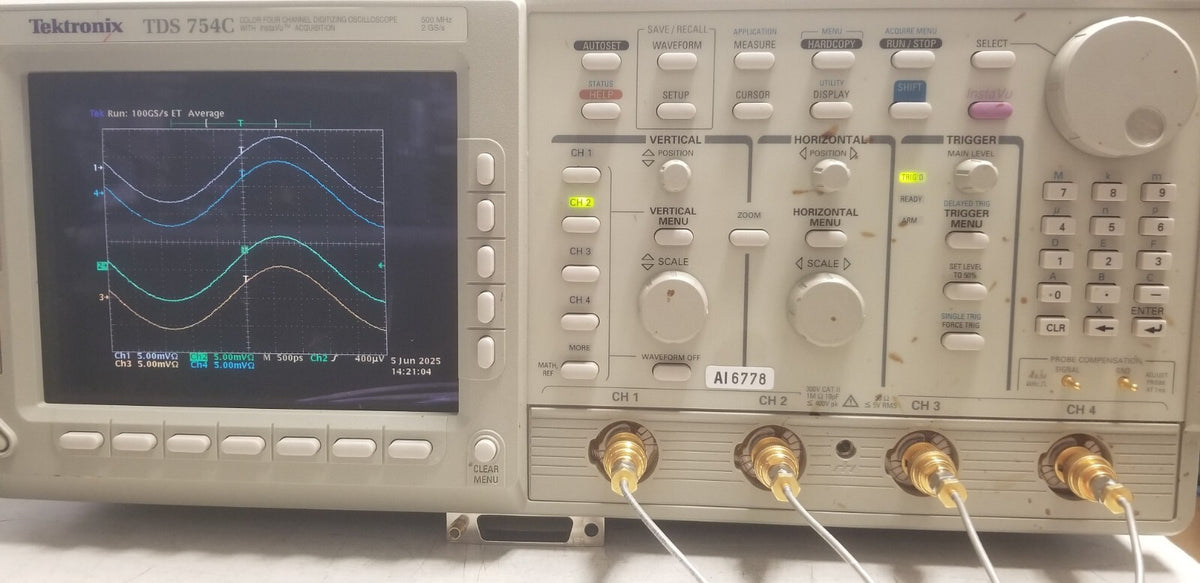 Tektronix TDS754C 500 MHz Digital Storage Oscilloscope