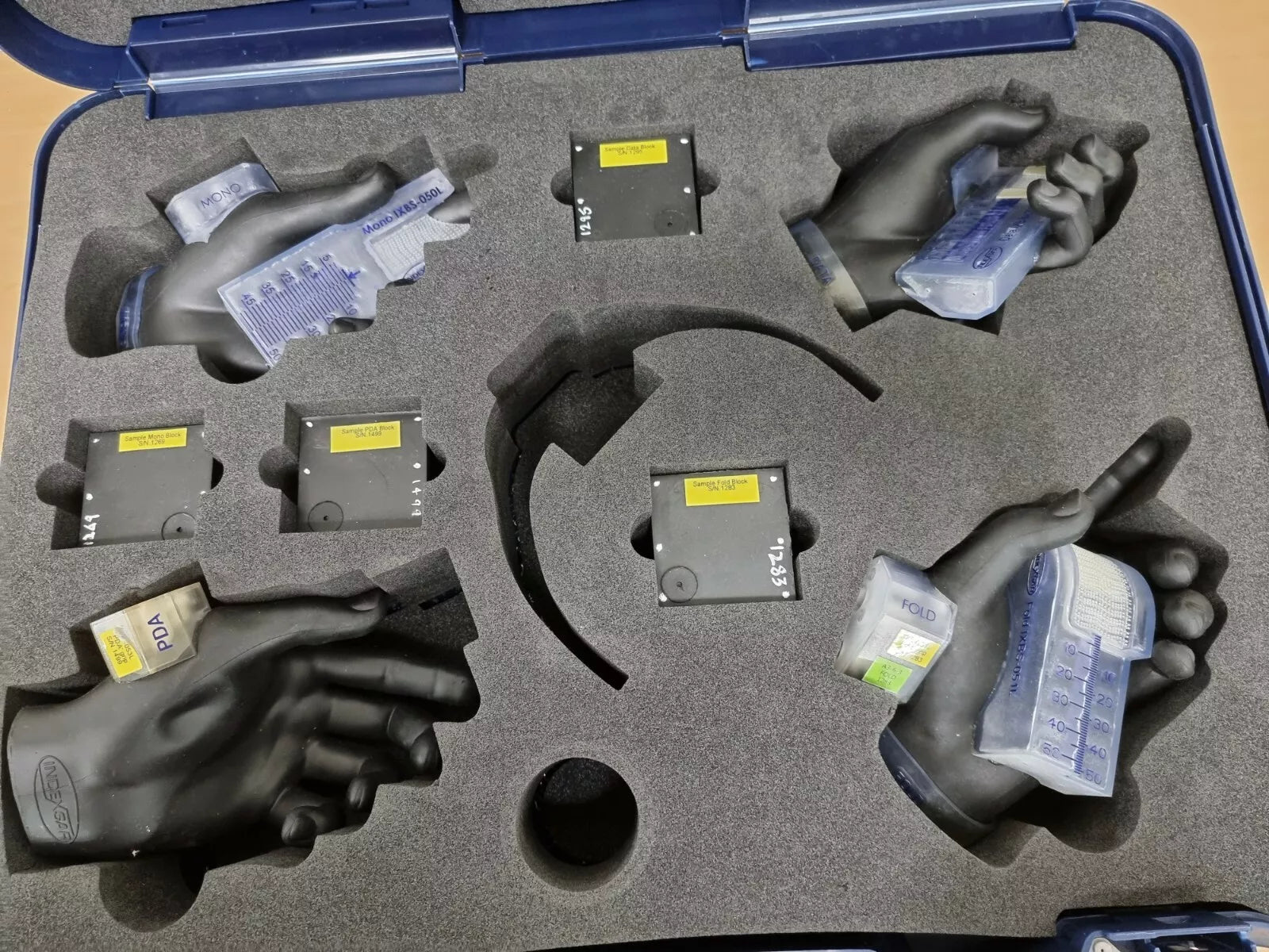 INDEXSAR IXB Series Hand Phantom: 3