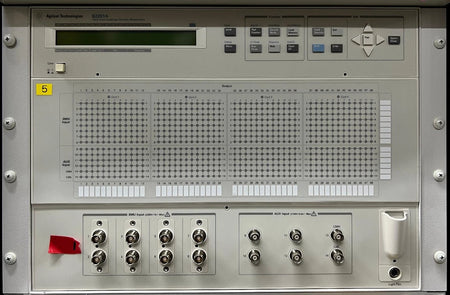 Agilent/Keysight B2201A-B2211A Low Leakage Switch Mainframe (14 Channel)