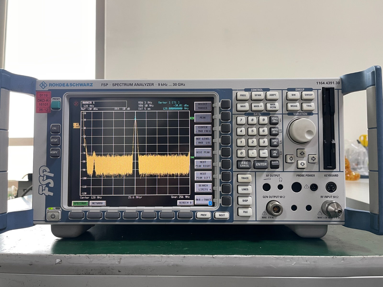 Rohde & Schwarz FSP30 Spectrum Analyzer 9 kHz - 30 GHz w/ FSP-B9 _ 0793 - XG eqpt
