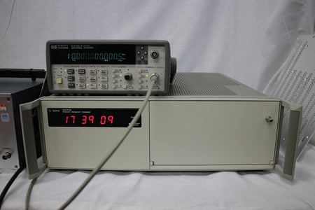 TR3110 Frequency Standard by ADVANTEST