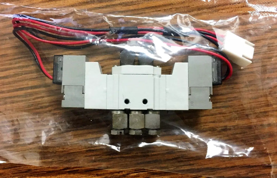 SMC SY3220-5GZ-M5-F2 Valve for SY3000 Sol/Valve, Double Solenoid, Body pt (DC)