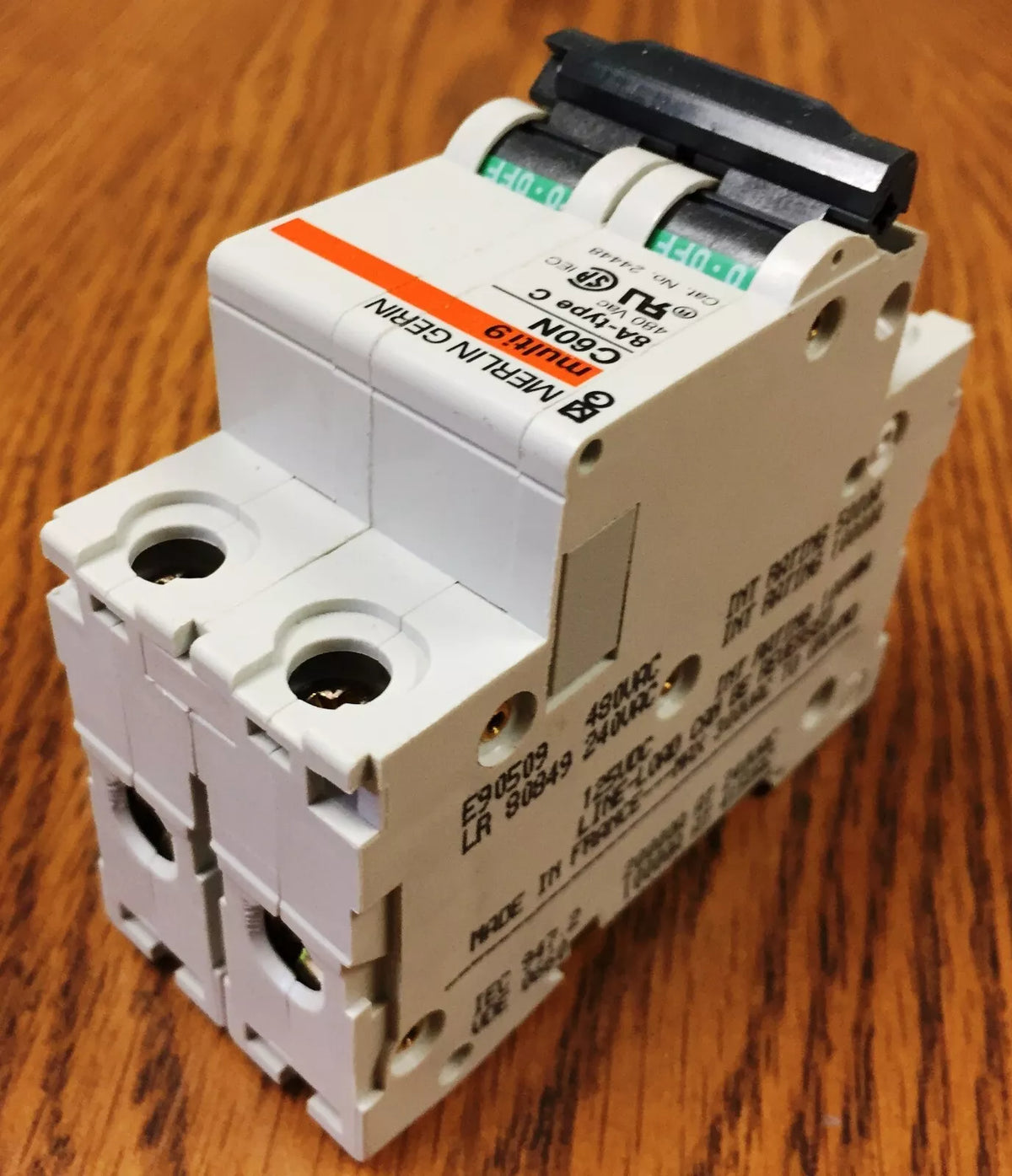 Schneider Electric Merlin Gerin MG24338 C60N Supplementary Protector