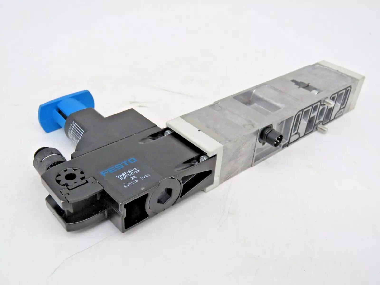 Festo VABF-S4-1-R3C2-C-10 ZB Solenoid Valve Regulator Plate VABF Series 26MM