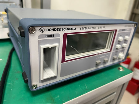 Rohde & Schwarz URV35 Level meter , 220~240 ACV - XG eqpt