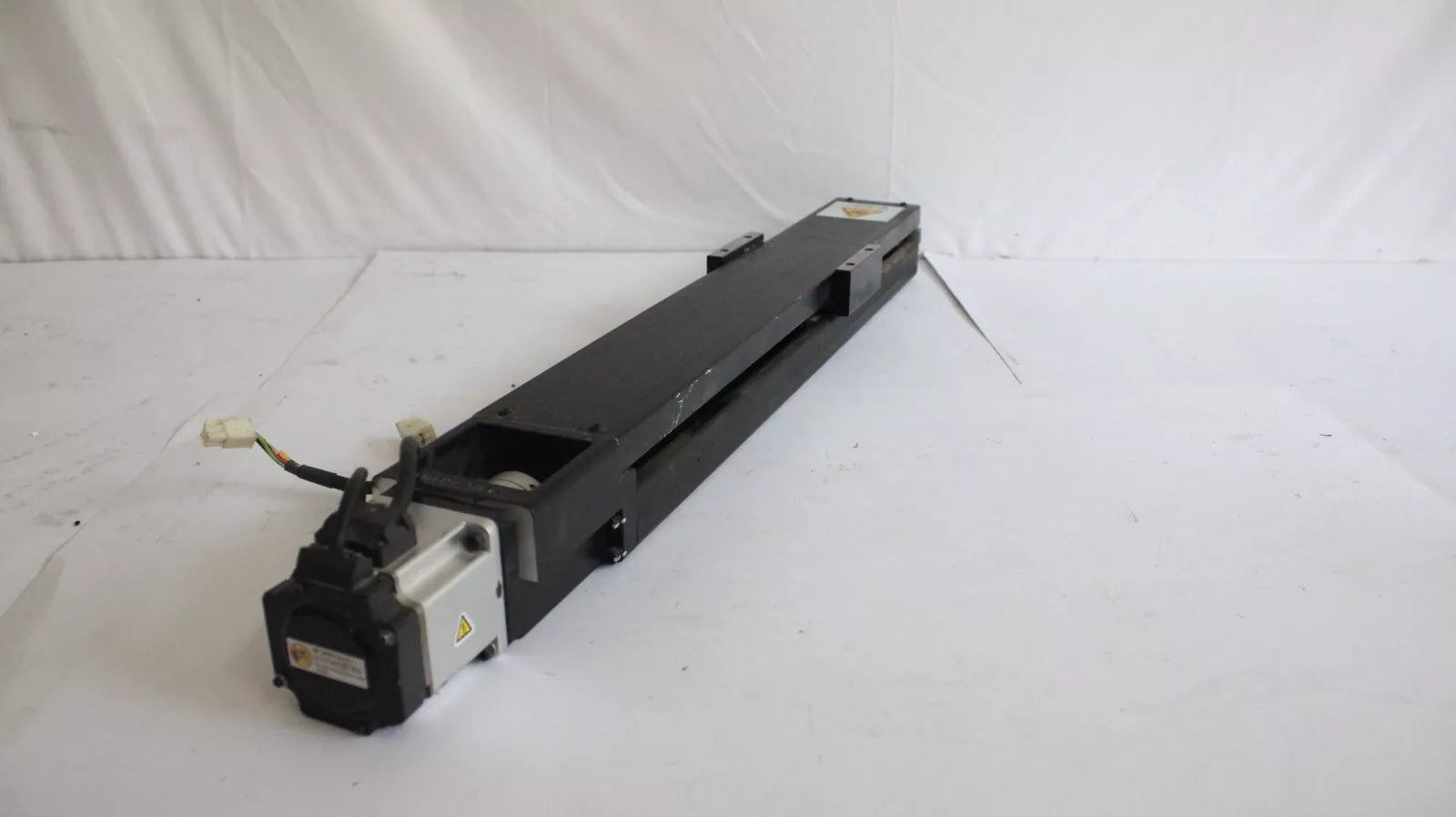 THK KR30H10C LM Guide Actuator with 200W Servo Motor & Servo Drive