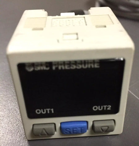 SMC PSE300 Digital Display Pressure Sensor with Cable