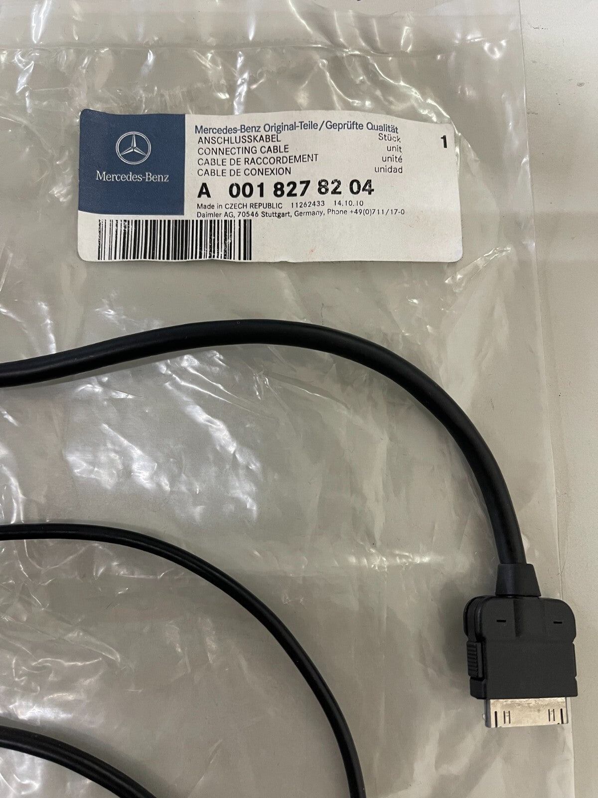 Mercedes-Benz Media Interface Cable Kit A0018278204 iPod iPhone 4 USB