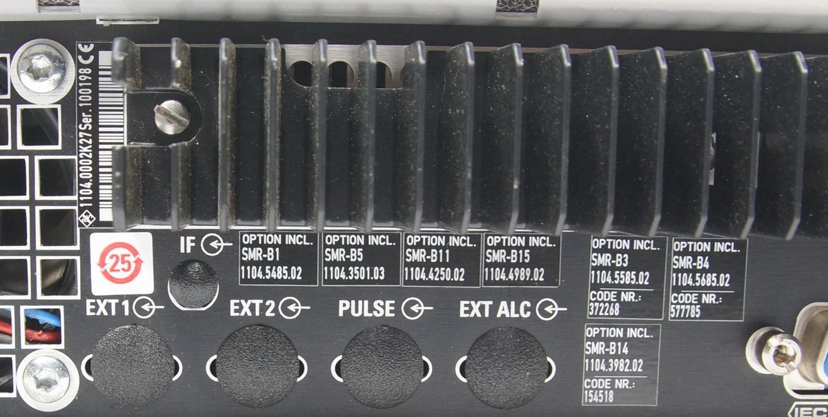 Rohde & Schwarz SMR27 10 MHz - 27 GHz Signal Generator 1104.0002.27 AS-IS