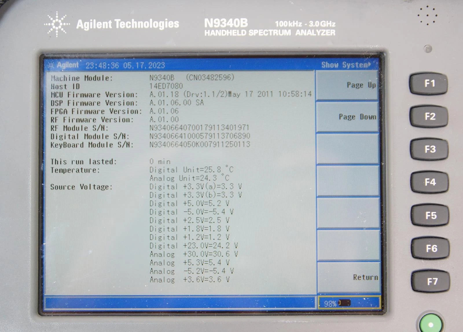 Keysight Agilent N9340B 100kHz - 3GHz Handheld Spectrum Analyzer w Tracking Gen