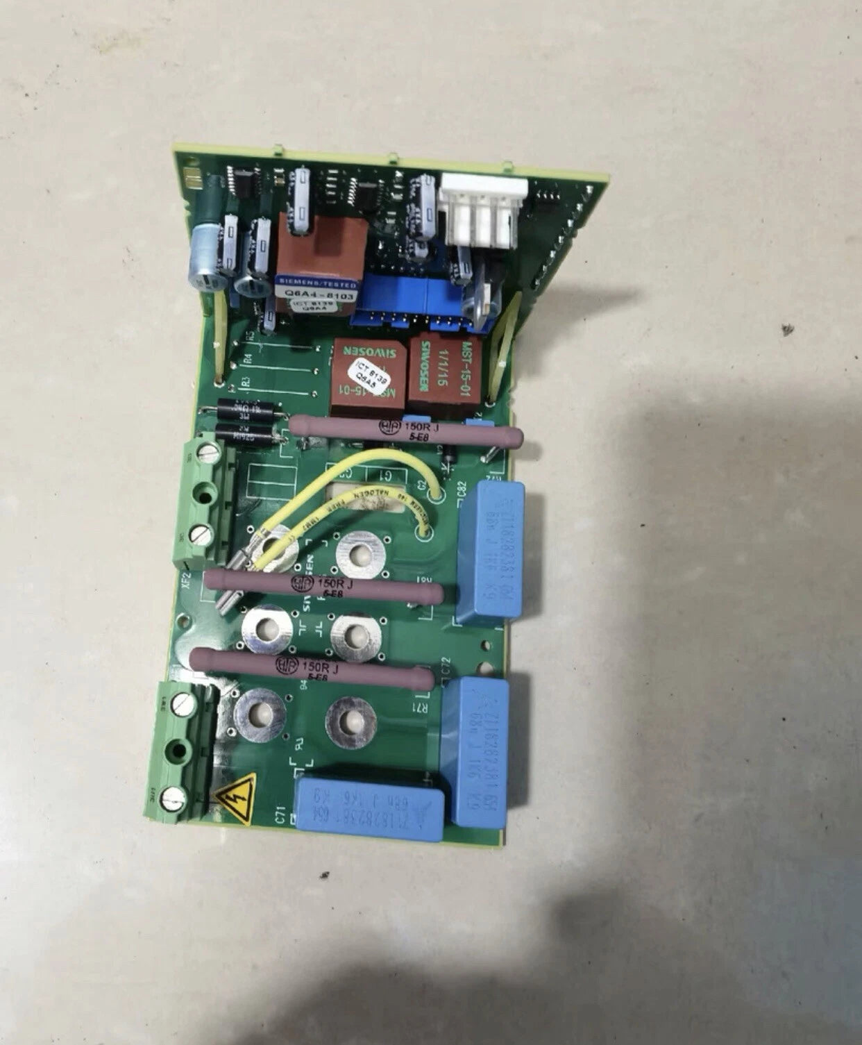 SIEMENS C98043-A7014-L 1 FIELD POWER SUPPLY DC DRIVE INVERTER CARD