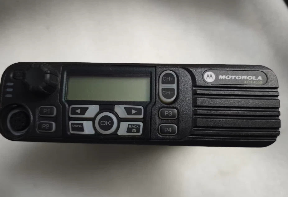 Motorola XPR 4550 450-512MHz Vehicle-Mounted Radio Station