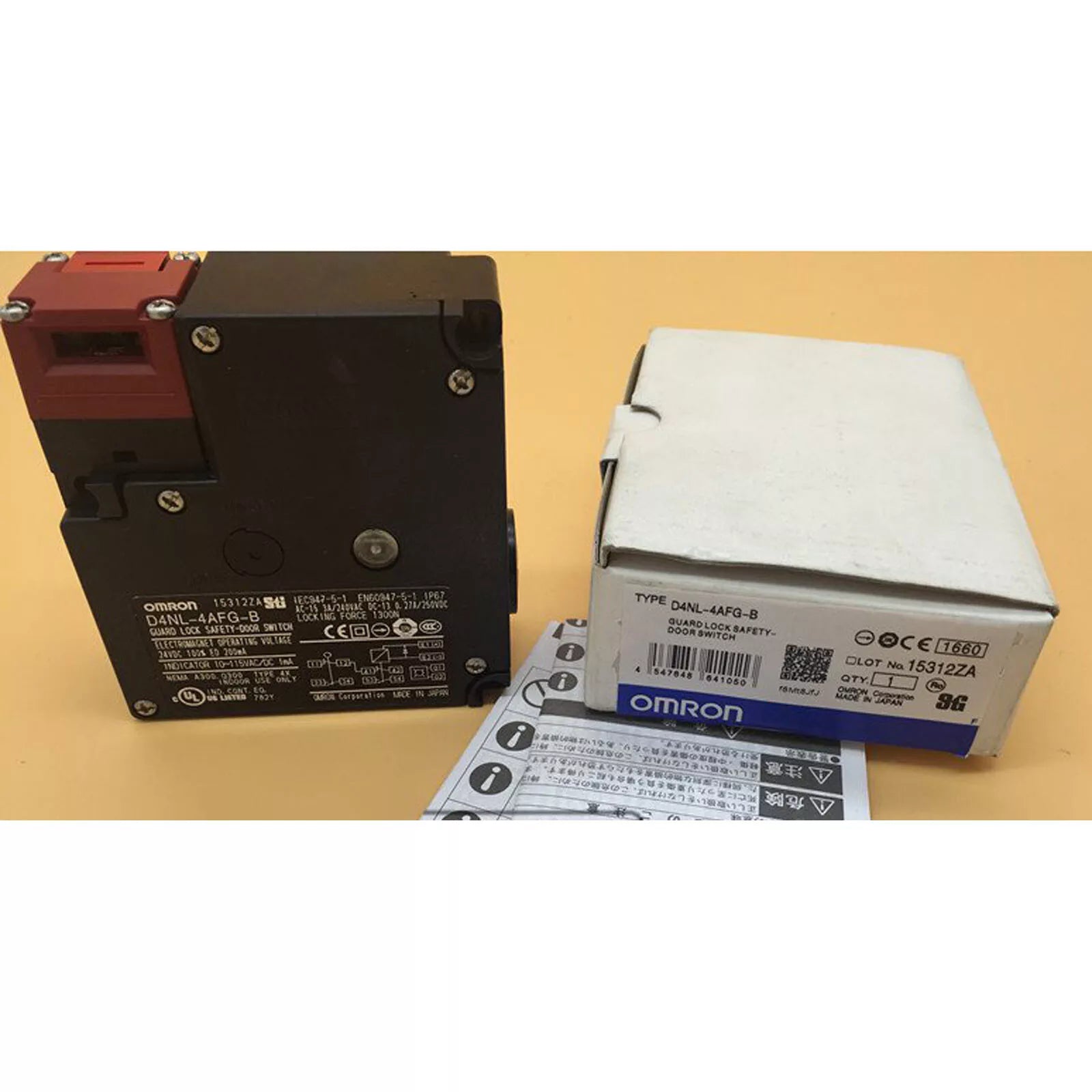 Omron D4NL-4AFG-B Safety Door Switch in Box - Fast Shipping